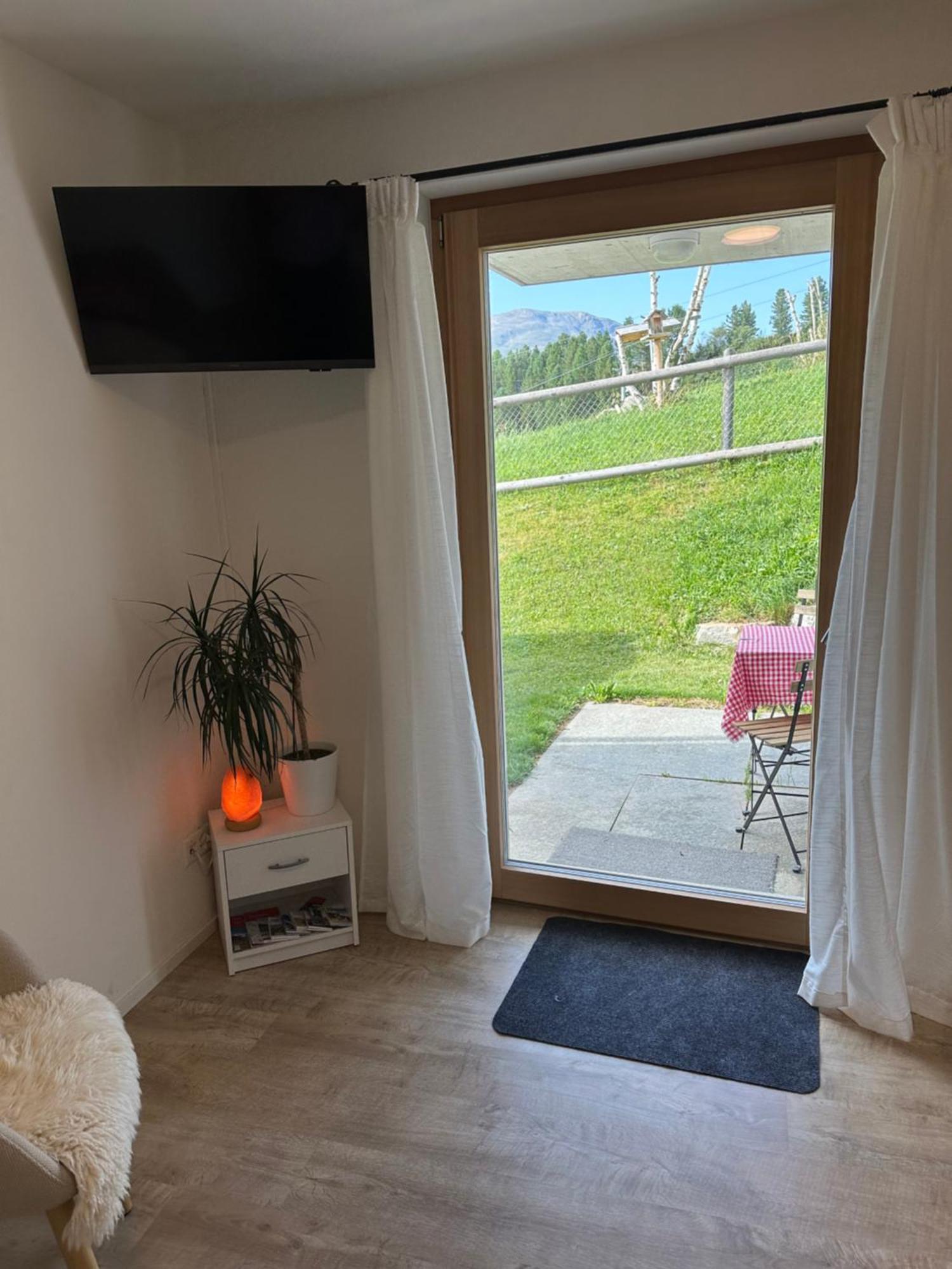 Kleines Aber Feines Studio Zuoz Eksteriør billede